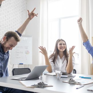 travail-d-equipe-de-gens-d-affaires